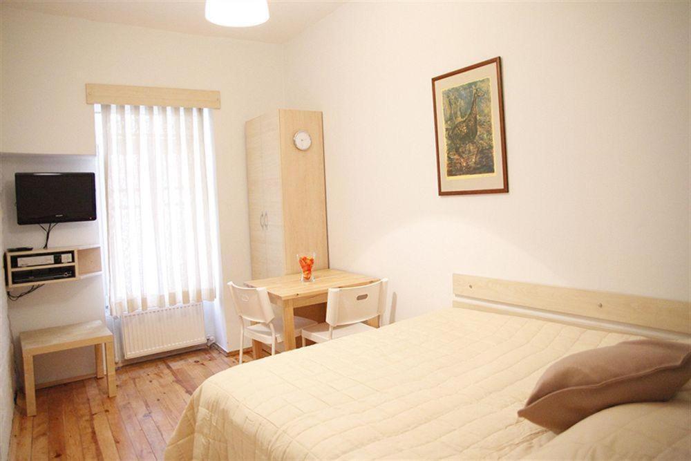 Gen Suites Pera Istanboel Buitenkant foto