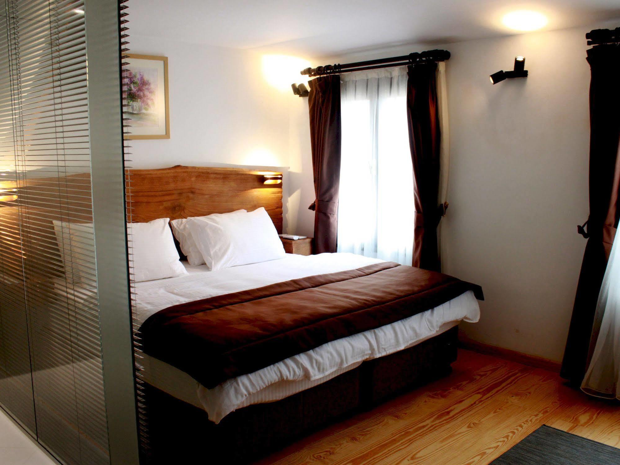 Gen Suites Pera Istanboel Buitenkant foto