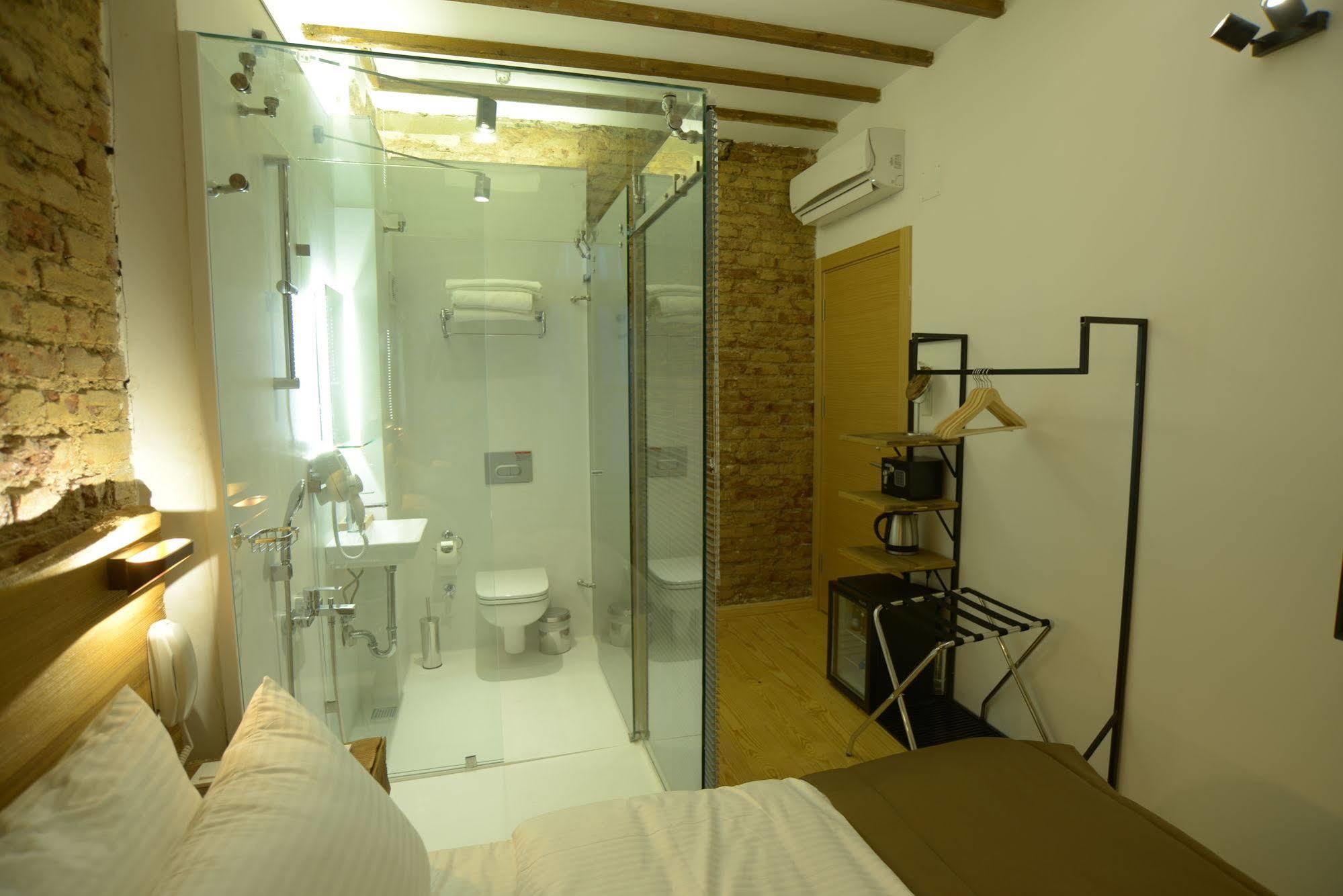 Gen Suites Pera Istanboel Buitenkant foto