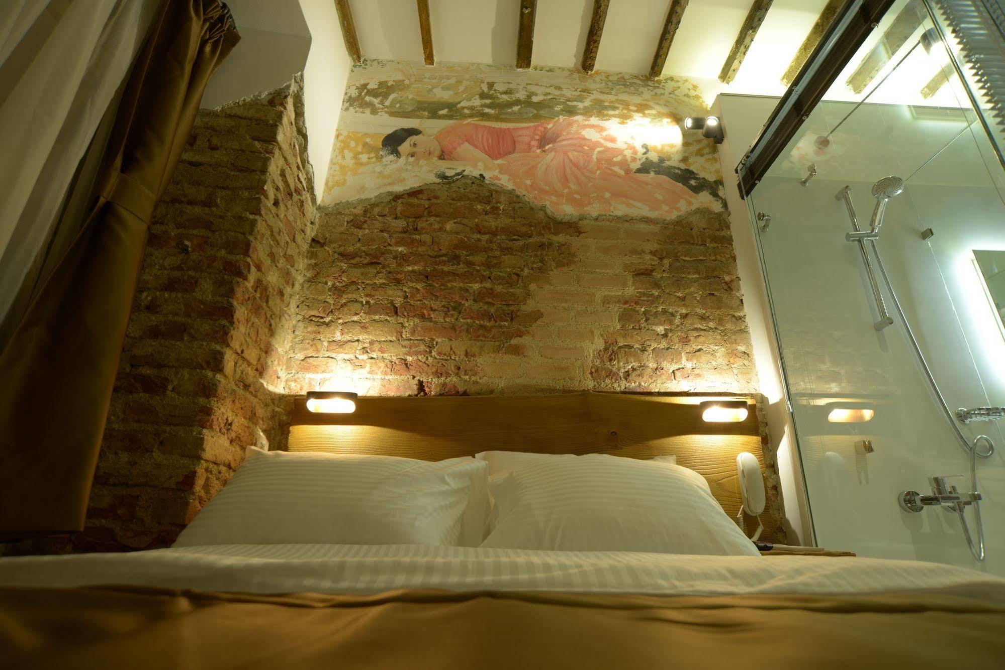 Gen Suites Pera Istanboel Buitenkant foto
