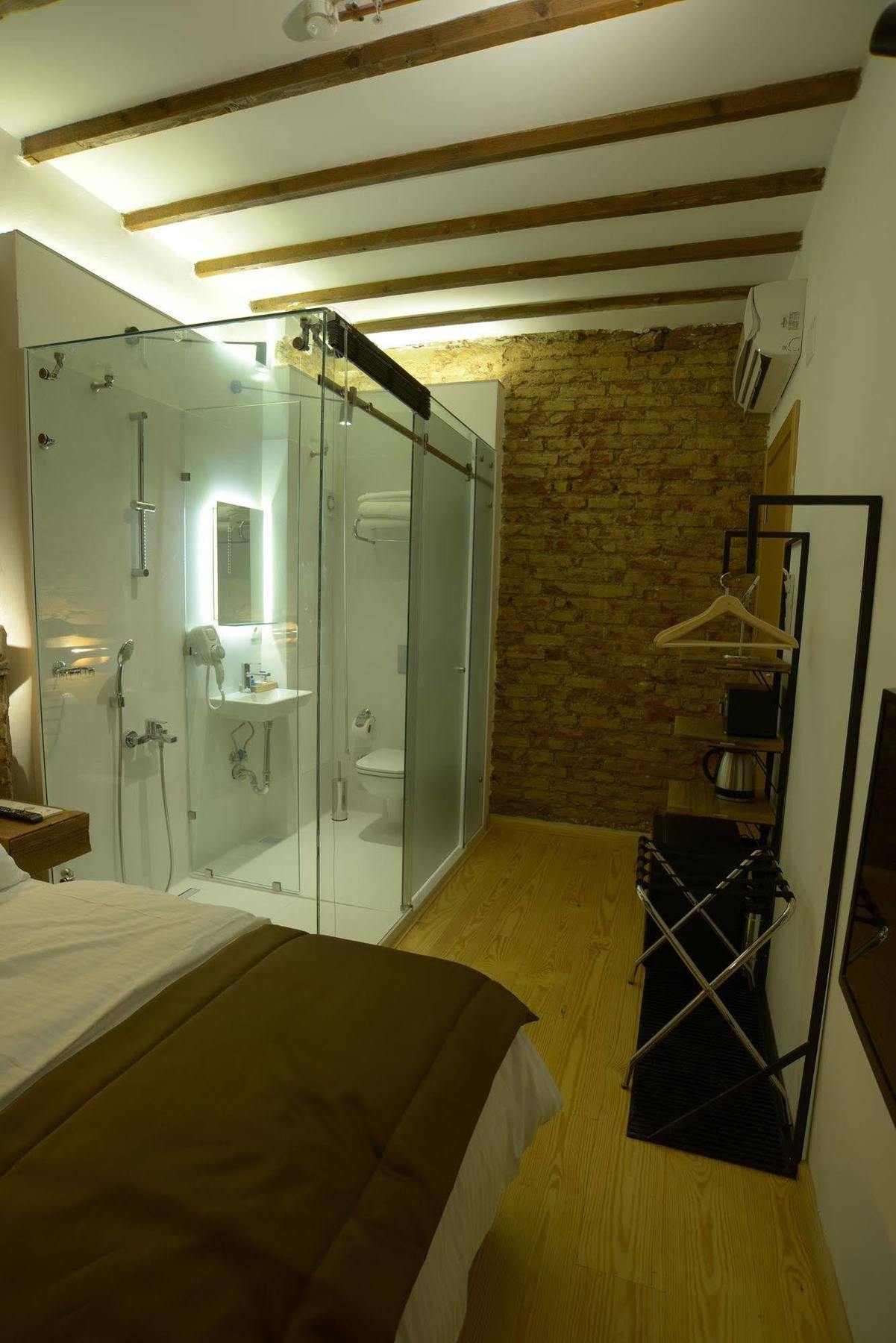 Gen Suites Pera Istanboel Buitenkant foto